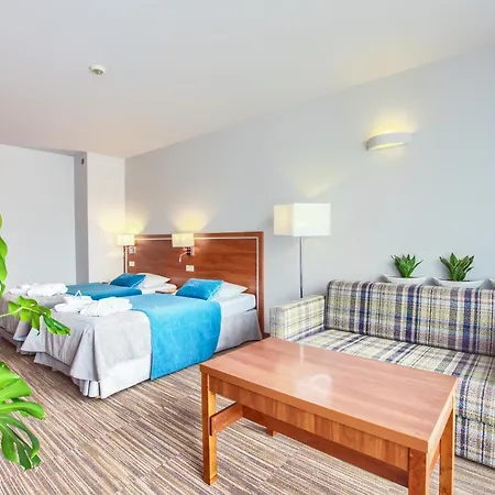 Ikar Plaza 4* Kolobřeh