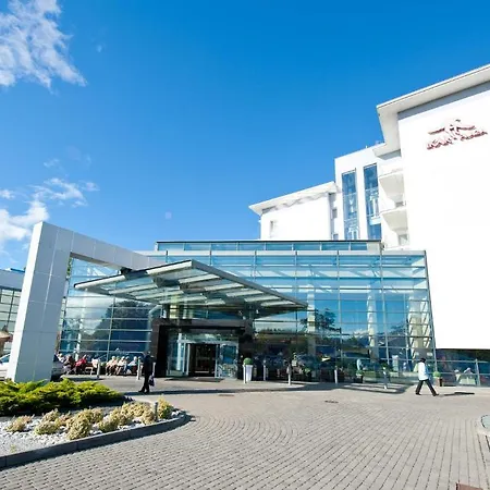 伊卡尔广场酒店 科沃布热格