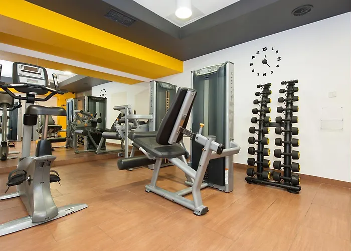 Ikar Plaza كولوبرزيغ